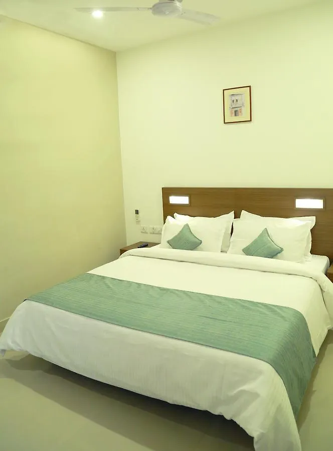 Hotel Aquarius Vaikom 3*,
